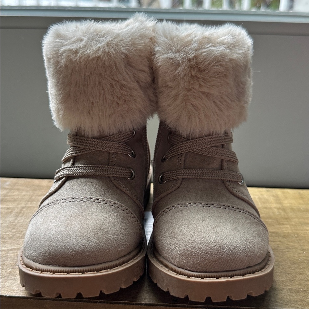 Faux Fur Lined Tan Boots